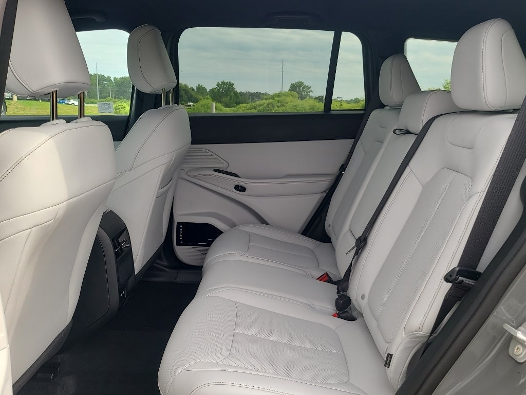 2026 Jeep Cherokee Limited Tech 4WD