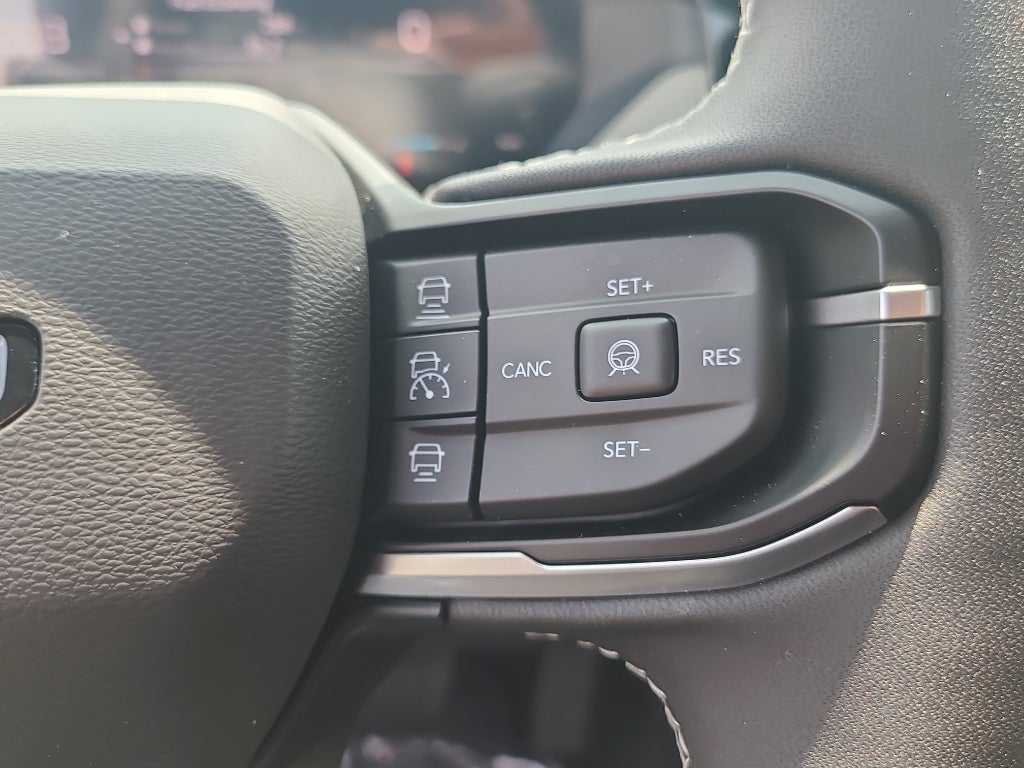 2026 Jeep Cherokee Laredo Crimson Wave
