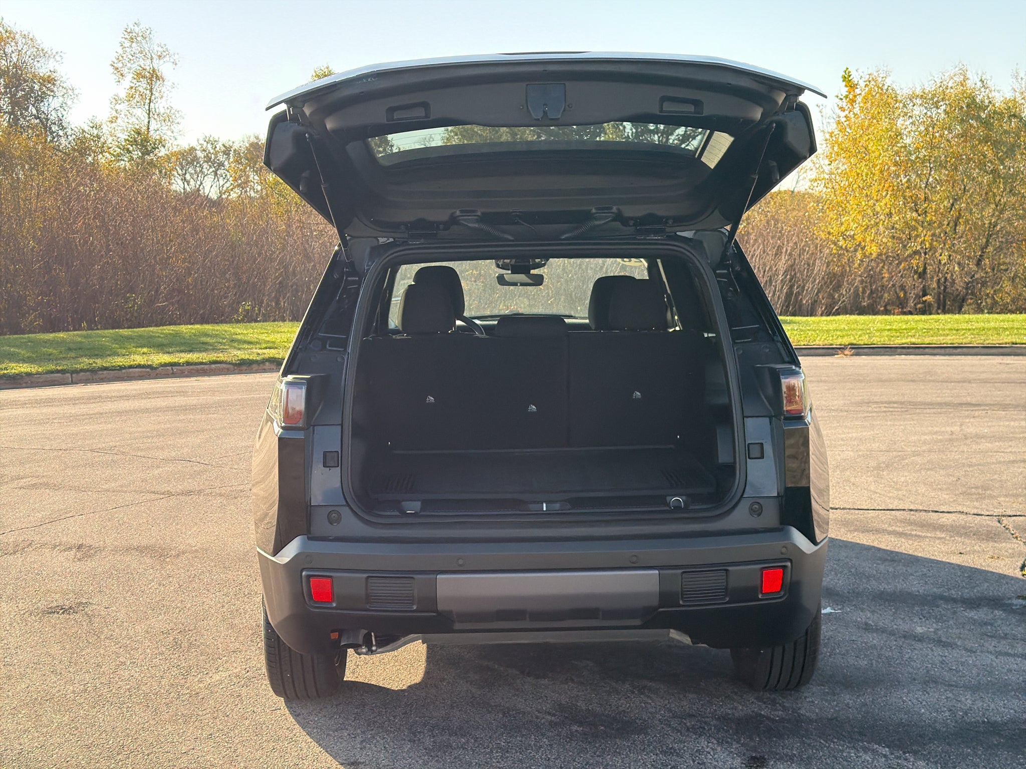 2026 Jeep Cherokee Laredo Black Pearl