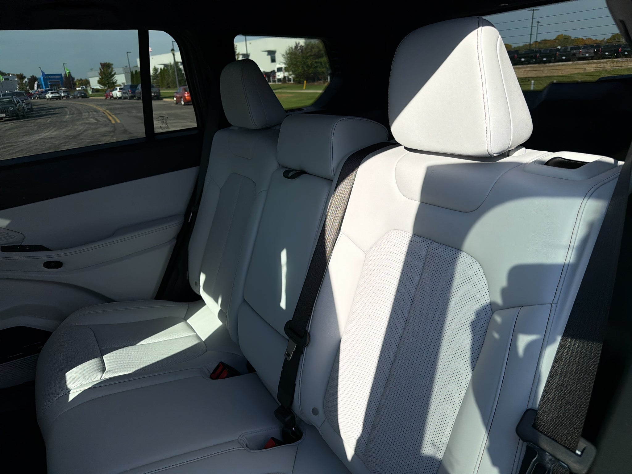 2026 Jeep Cherokee Limited Tech 4WD