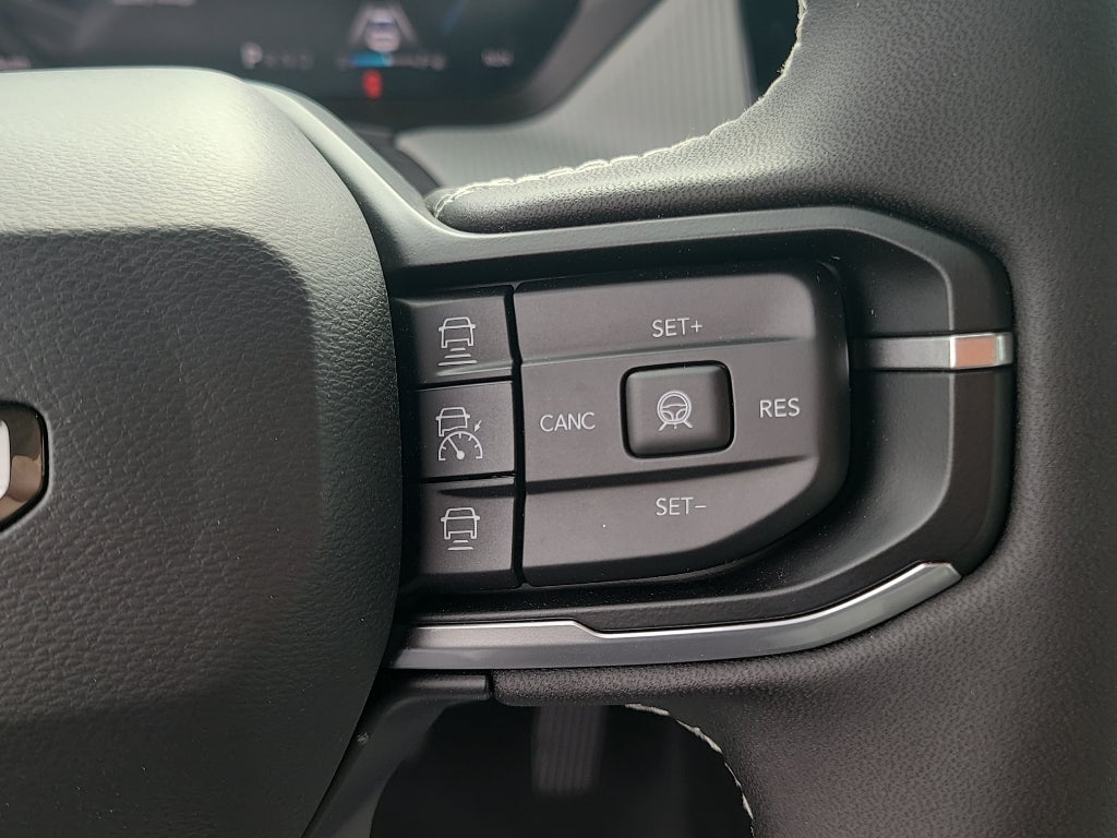 2026 Jeep Cherokee Limited Tech 4WD