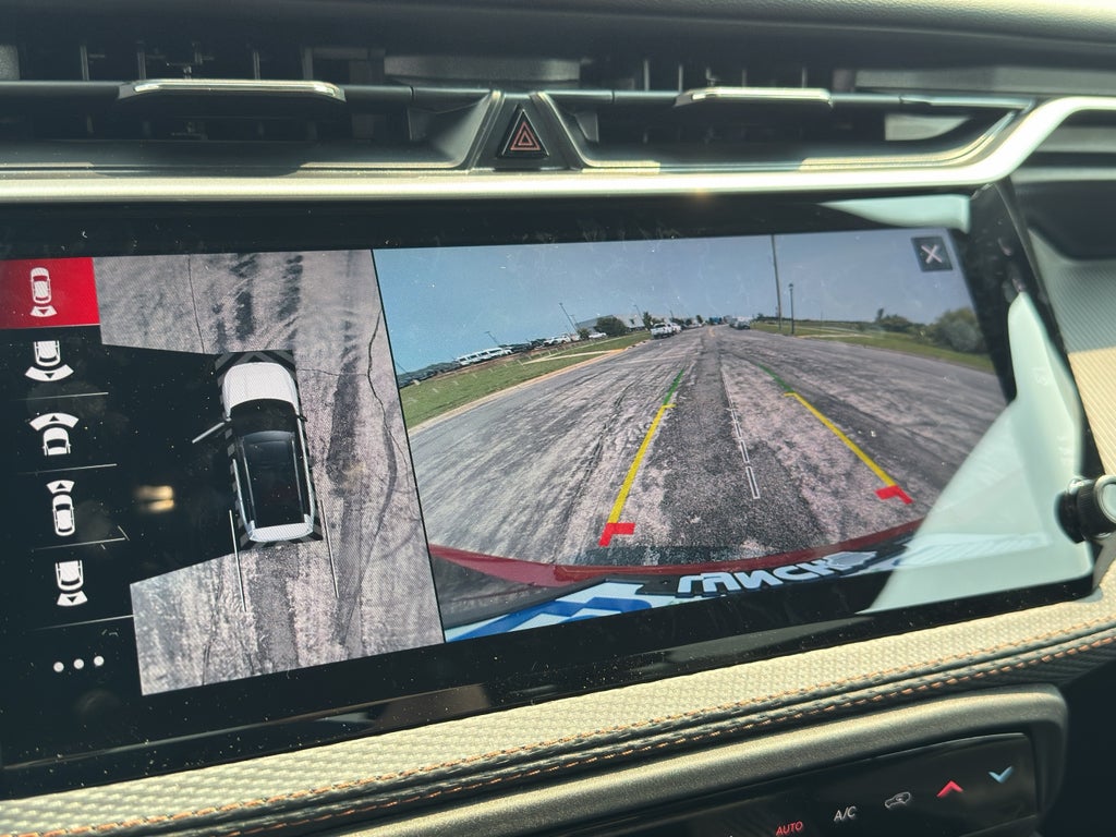 2026 Jeep Cherokee Overland Advanced Pro-Tech
