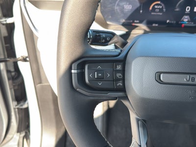 2026 Jeep Cherokee Overland Advanced Pro-Tech