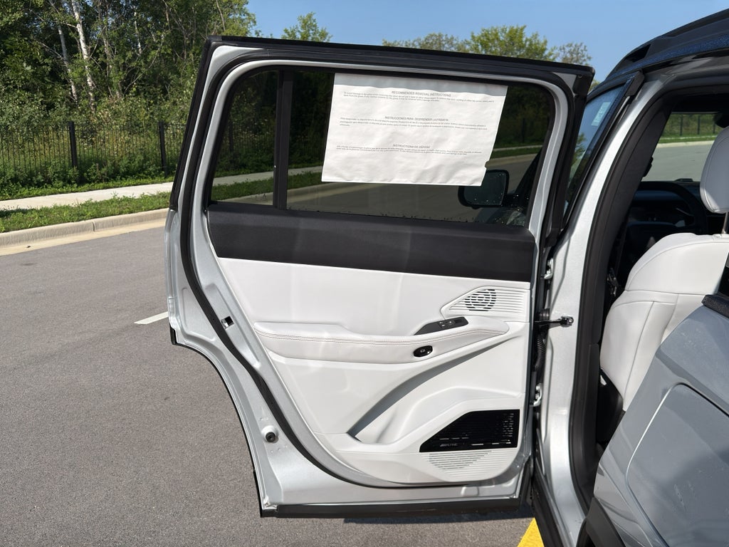 2026 Jeep Cherokee Overland Advanced Pro-Tech