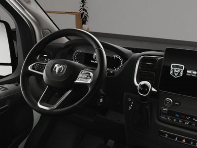 2025 RAM ProMaster 2500 Window Van SLT+ 10 Passenger Halfback