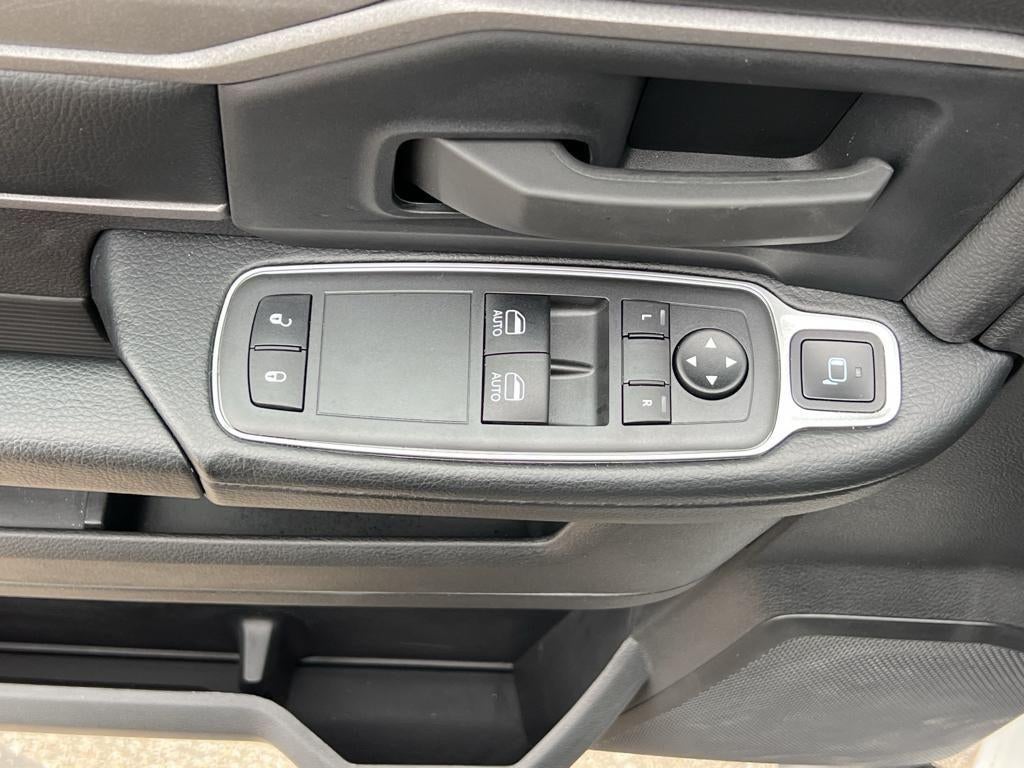 2024 RAM 5500 Chassis Tradesman