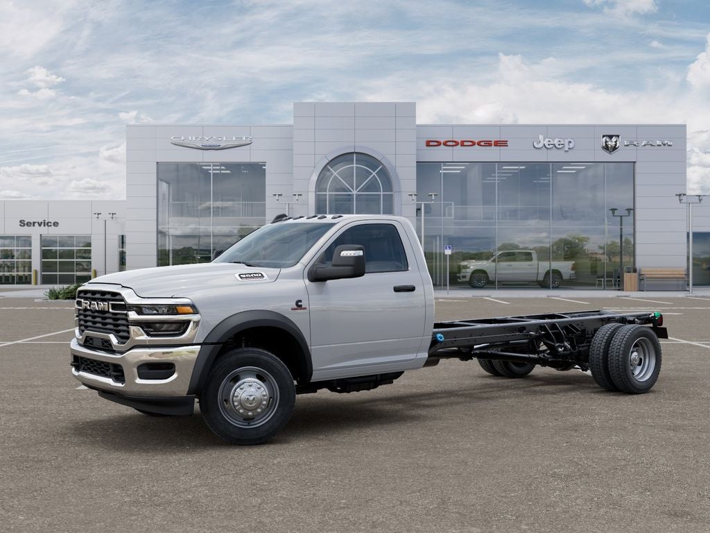 2026 RAM 5500 Chassis Tradesman