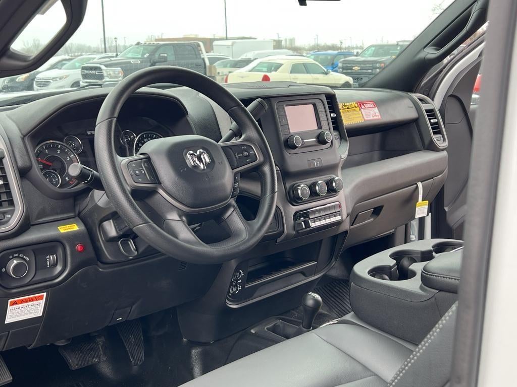 2023 RAM 5500 Chassis Tradesman