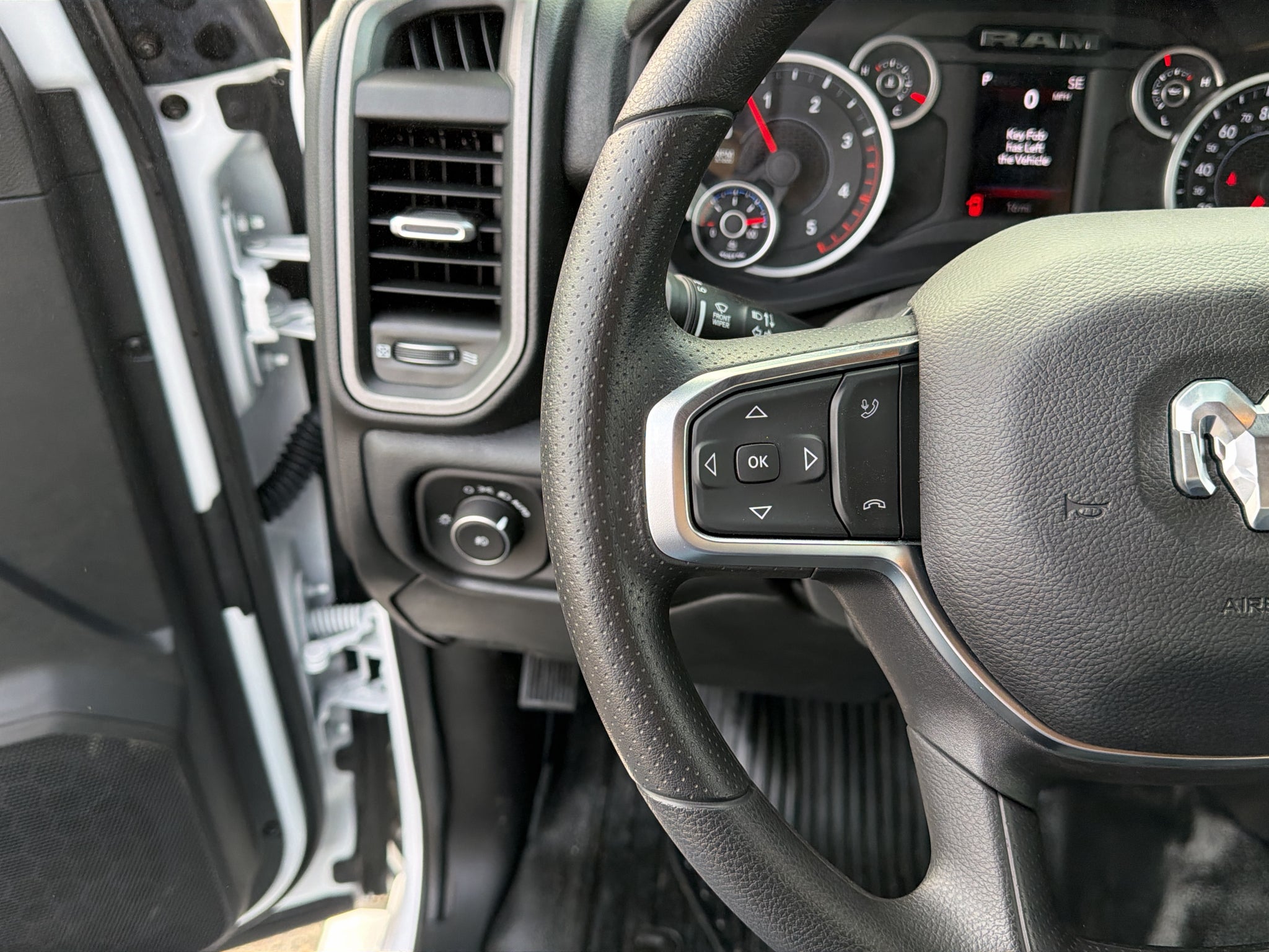 2027 RAM 5500 Chassis Tradesman 84CA 4x4