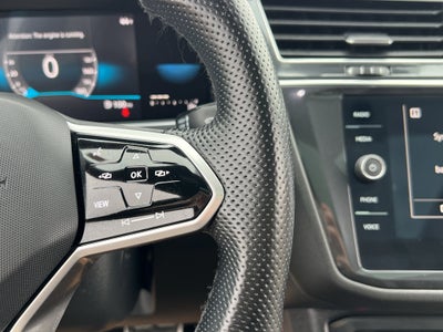 2023 Volkswagen Tiguan SE R-Line Black