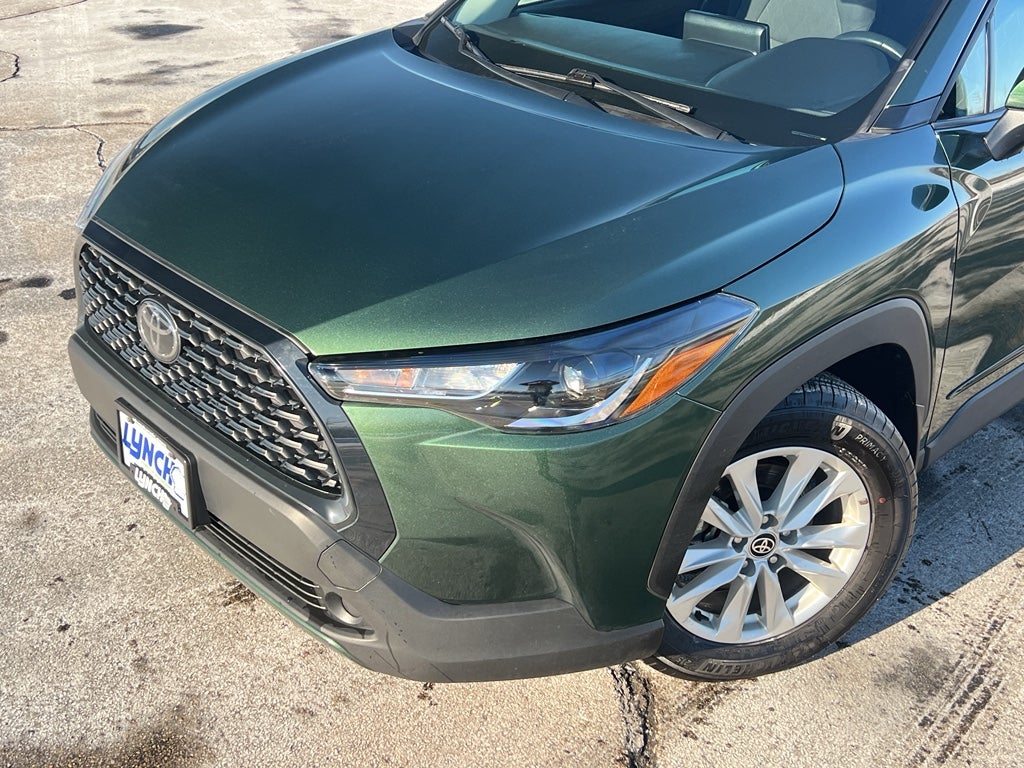 2024 Toyota Corolla Cross LE