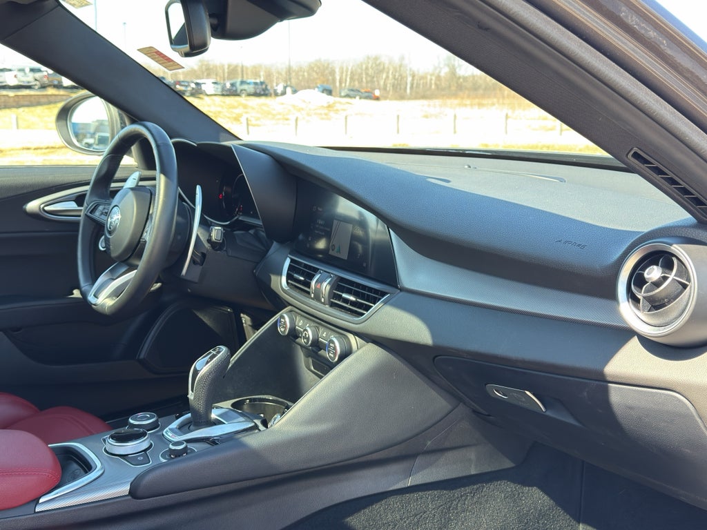 2024 Alfa Romeo Giulia Veloce