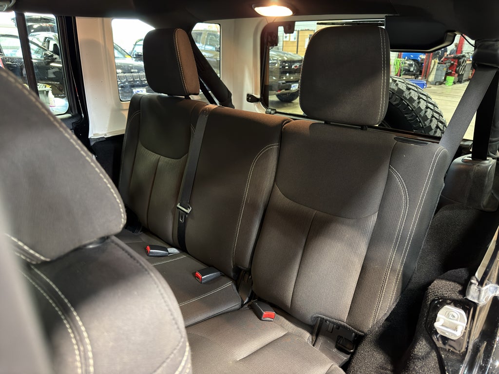2016 Jeep Wrangler Unlimited Rubicon