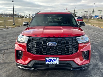 2025 Ford Explorer ST-Line