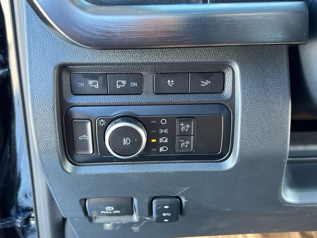 2024 Ford Super Duty F-250 Pickup LARIAT