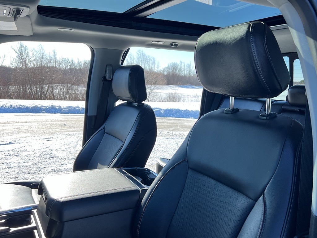 2024 Ford Super Duty F-250 Pickup LARIAT