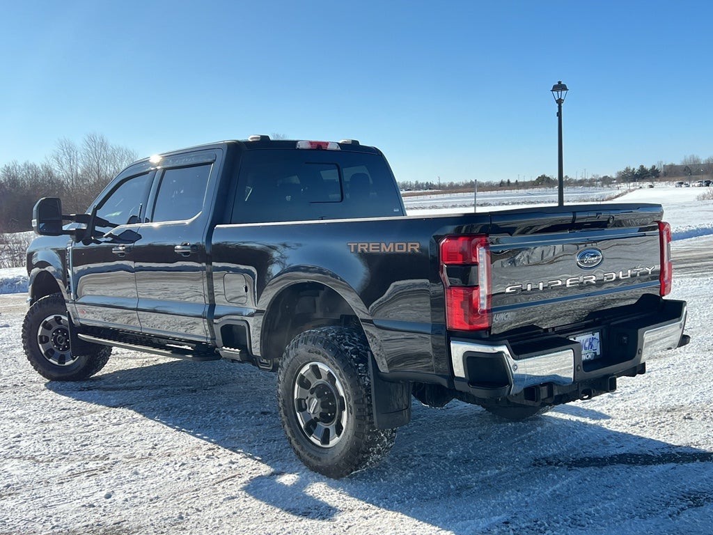 2024 Ford Super Duty F-250 Pickup LARIAT