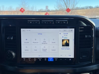 2024 Ford Super Duty F-250 Pickup LARIAT