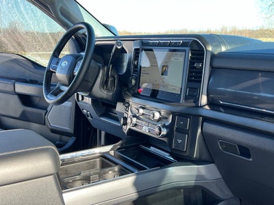 2024 Ford Super Duty F-250 Pickup LARIAT