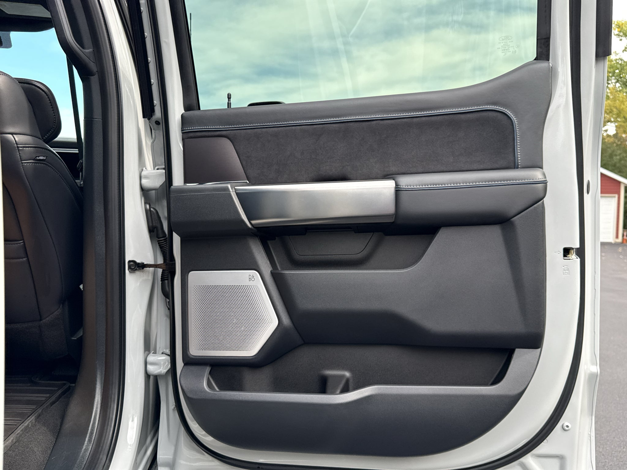 2026 Ford Super Duty F-350 SRW Pickup Platinum