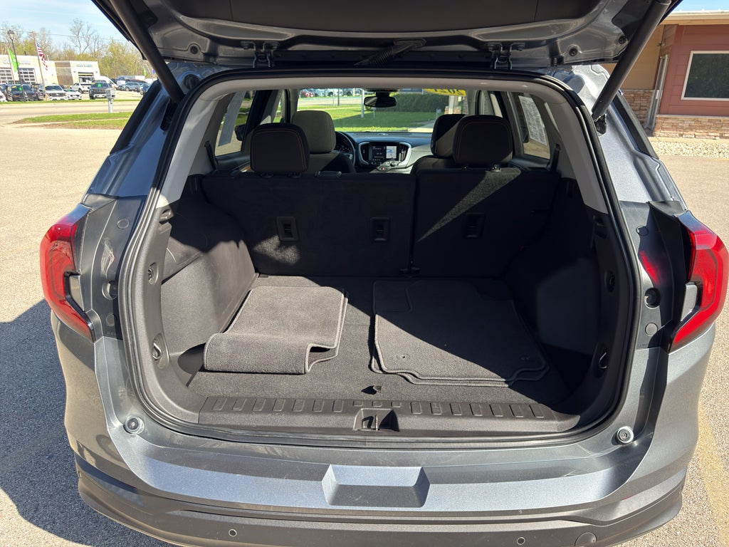 2021 GMC Terrain SLE