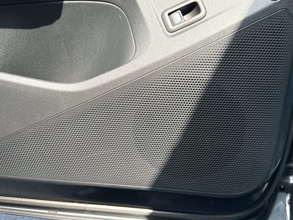 2025 Volkswagen Tiguan SE